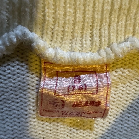 Sears White Crewneck Sweater with Black Details - Picture 3 of 3